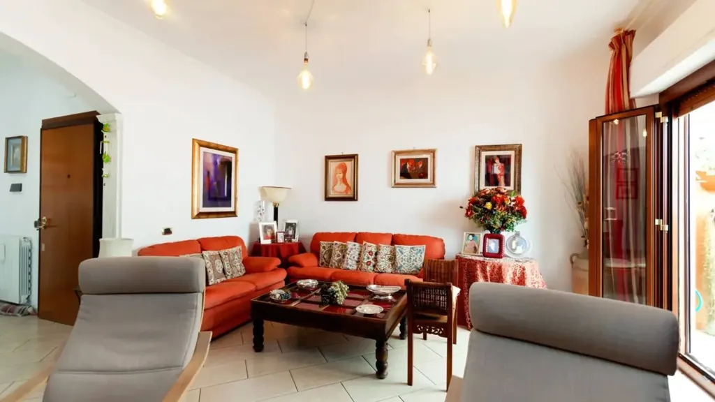 Elutuba - Attico with 100m² Terrace in Ciampino