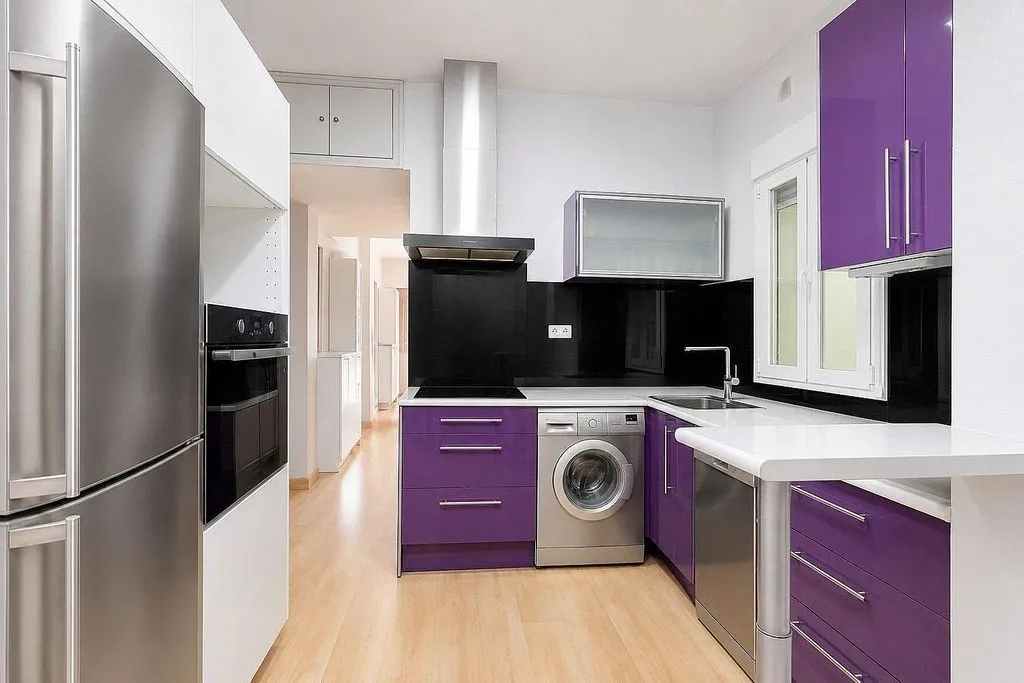 Cuisine - Apartment with Balcony near Atocha, Madrid