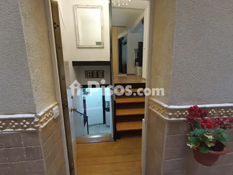 Esik - Reformed Duplex with West View in Malasaña