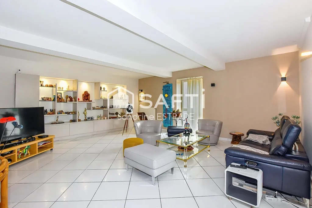 Elutuba - Charm House with Rental Potential in Montverdun