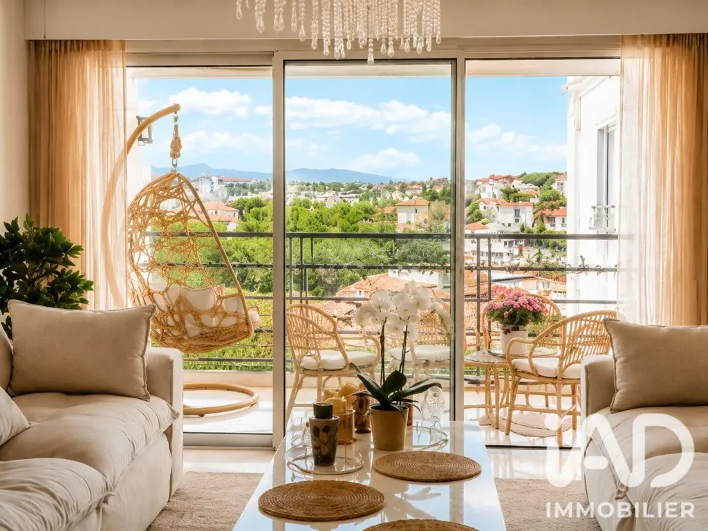 Elutuba - Renovated Apartment with Terrace in Cannes Centre