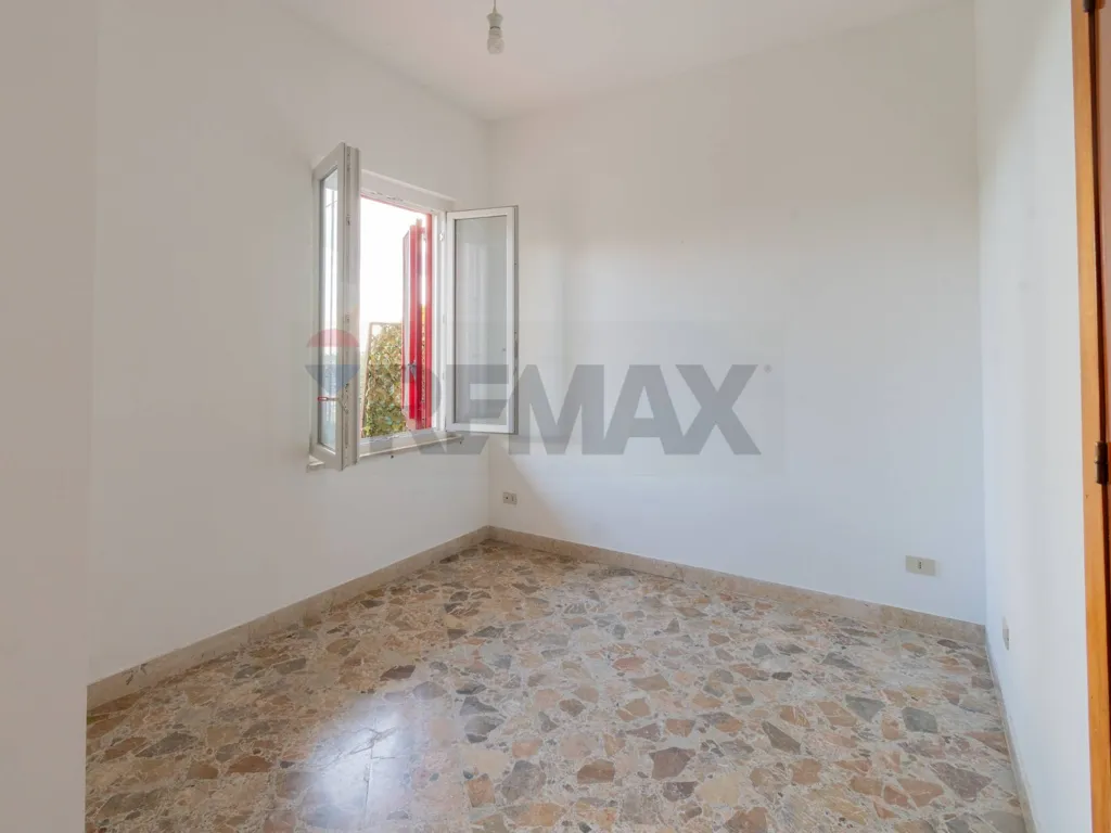 Pièces - Villa Portion with 360° Views in Villagrazia