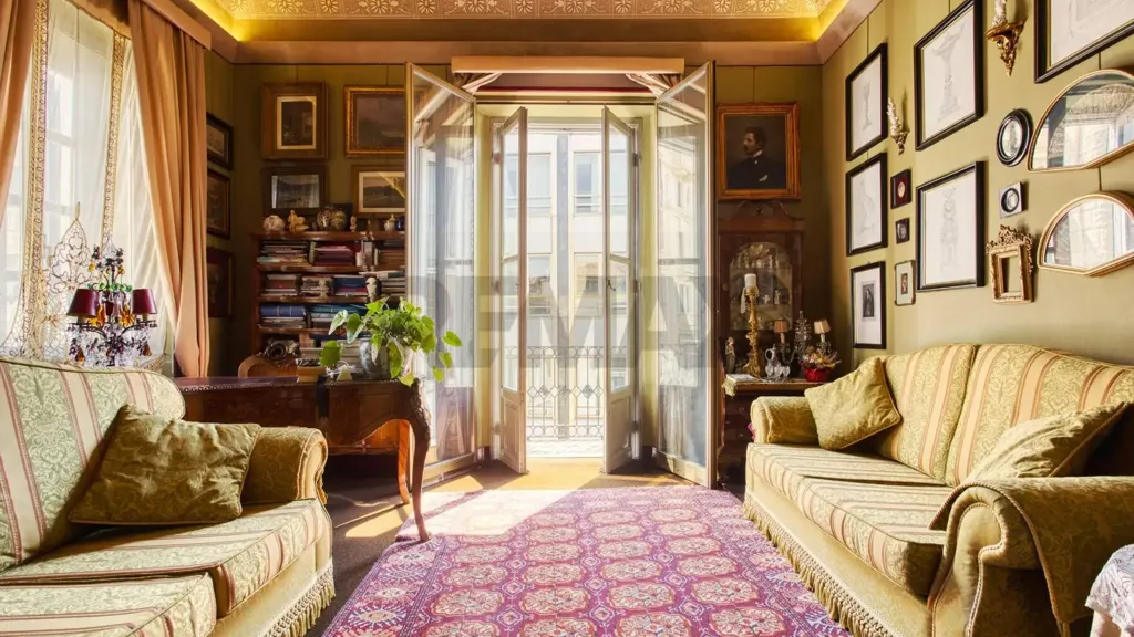 Séjour - Historic Apartment with Double Balcony in Novara