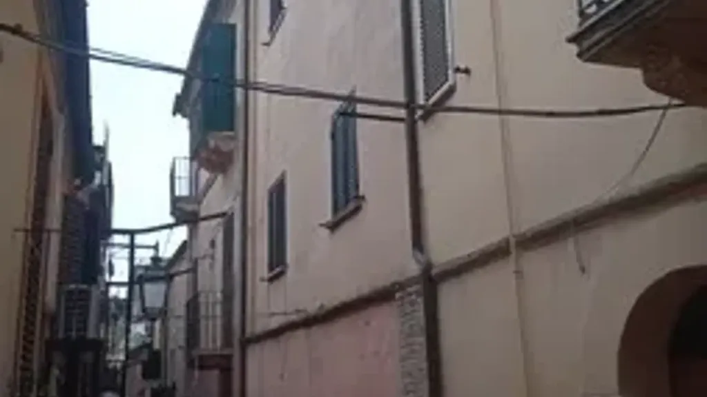 Välivaade - 4-Storey House with Panoramic View in Lanciano