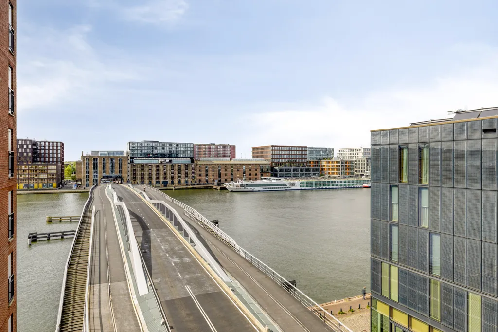 2 magamistoaga korter asukohas Amsterdam