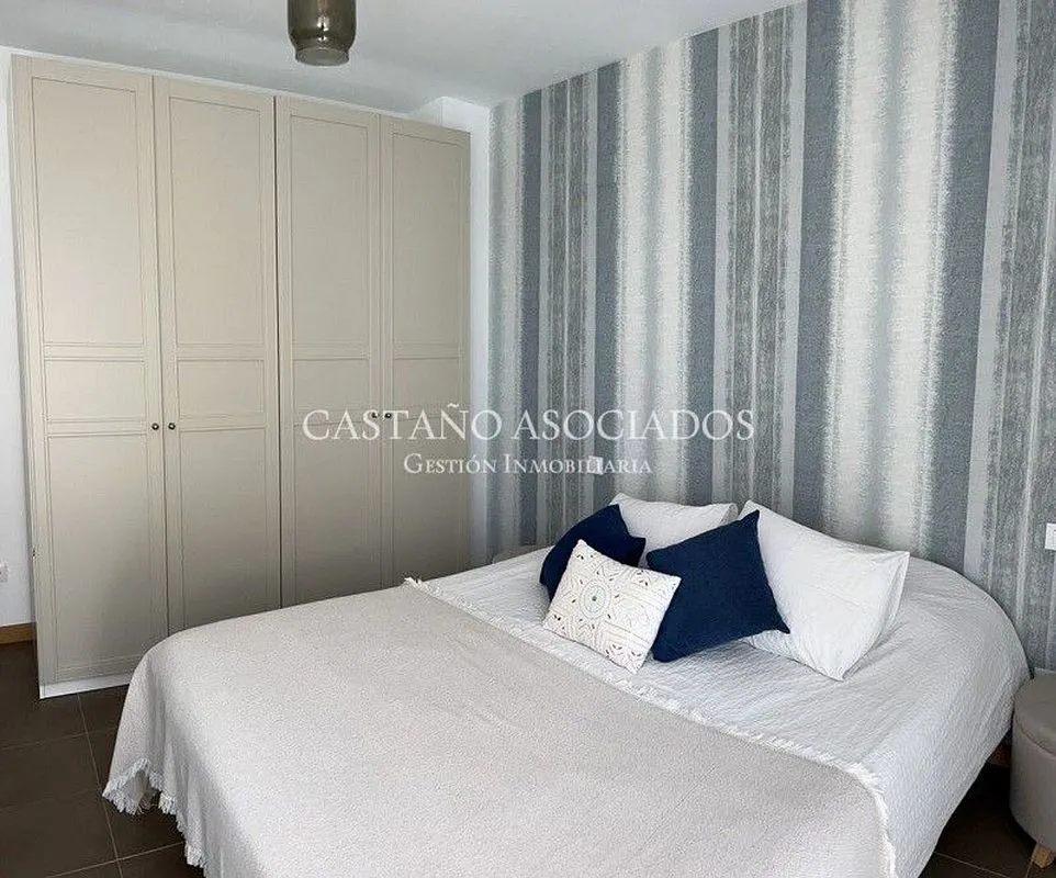 Chambres - Apartment with Pool in Nuevo Tres Cantos