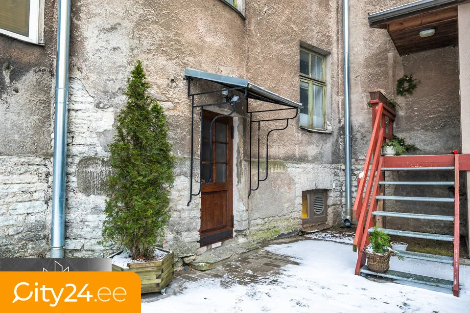 Aed - Loft Office with Storage in Tallinn City Centre