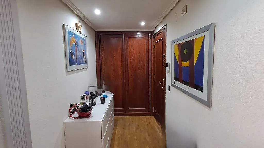 hallway_entrance