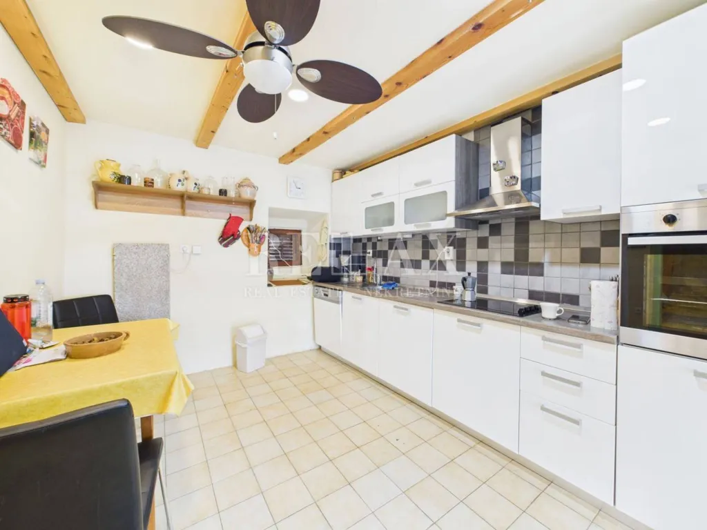 Cuisine - Charming Stone House with Sea View in Grižane
