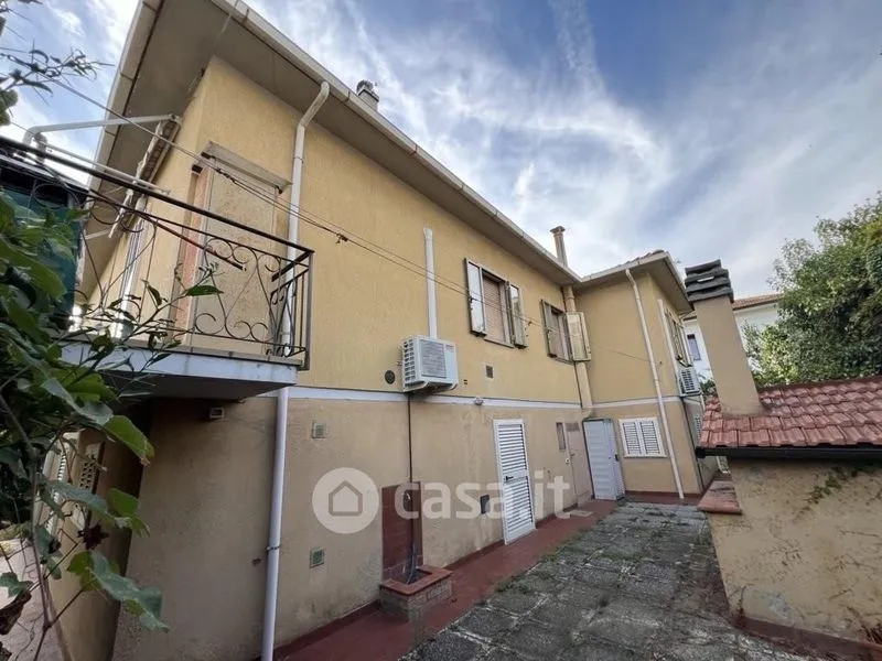 Jardin - Independent Villa with Garden in Cecina