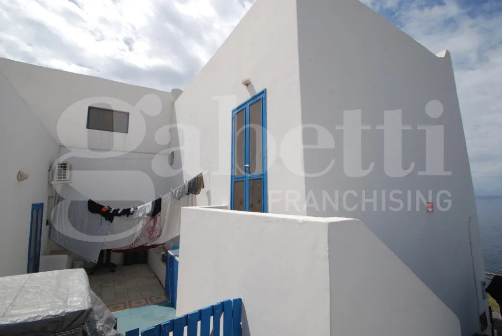 Aed - Complex with Sea View in Ginostra, Stromboli