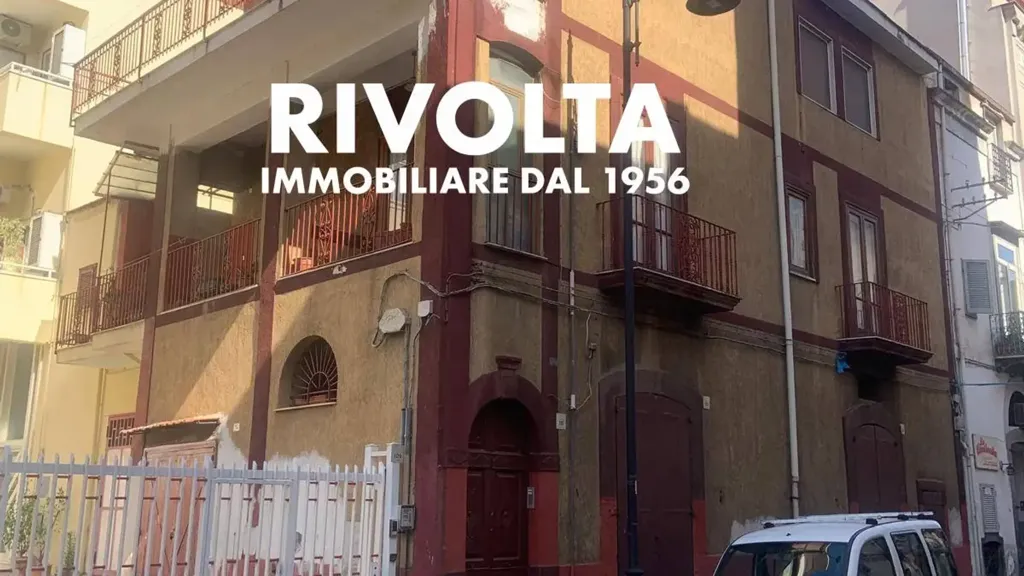 Extérieur - Three-Storey House with Shop in San Giuseppe Vesuviano