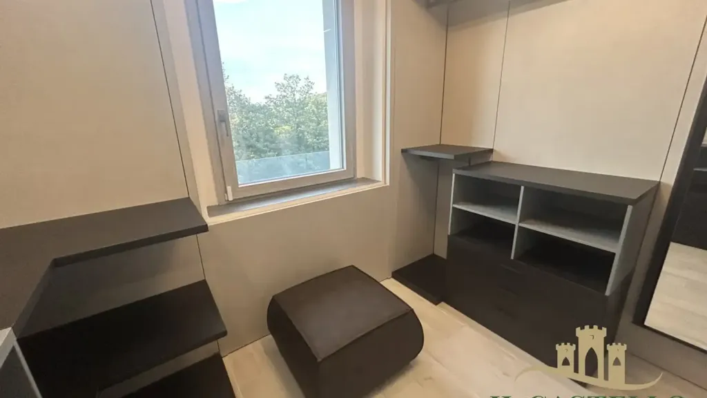 Bureau - Modern Villa with Lake View in Magione