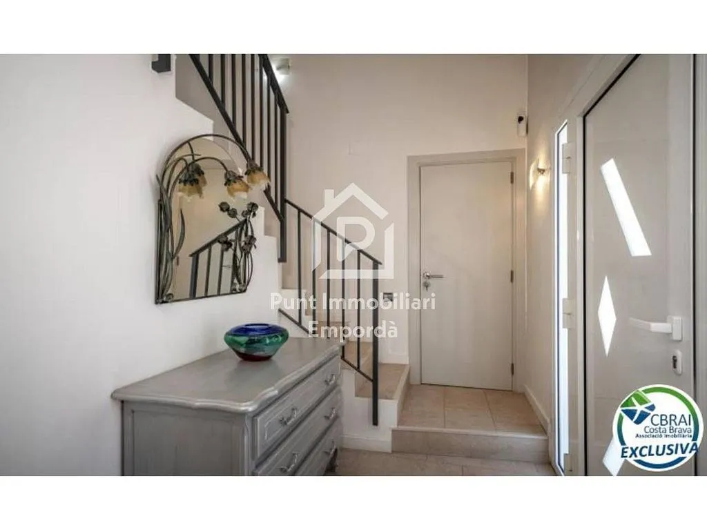 Ingresso - Chalet with Pool in Palau-Saverdera