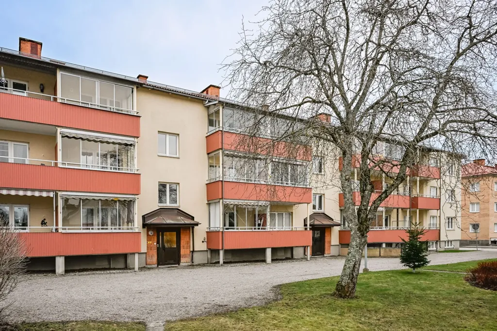 Välivaade - Apartment with West-Facing Balcony in Södermanland