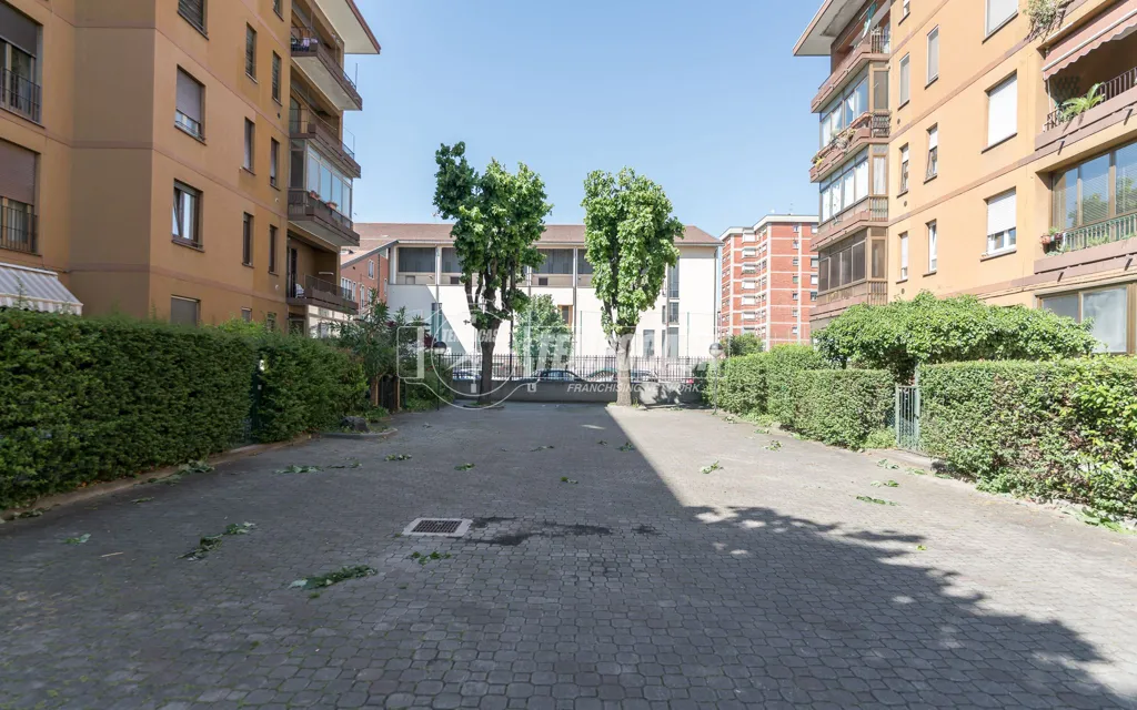 Extérieur - Quadrilocale with Private Gardens in Milan