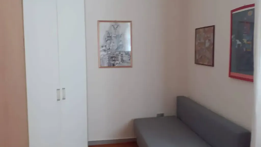 Chambres - Modernised Studio with Metro Access in Milan