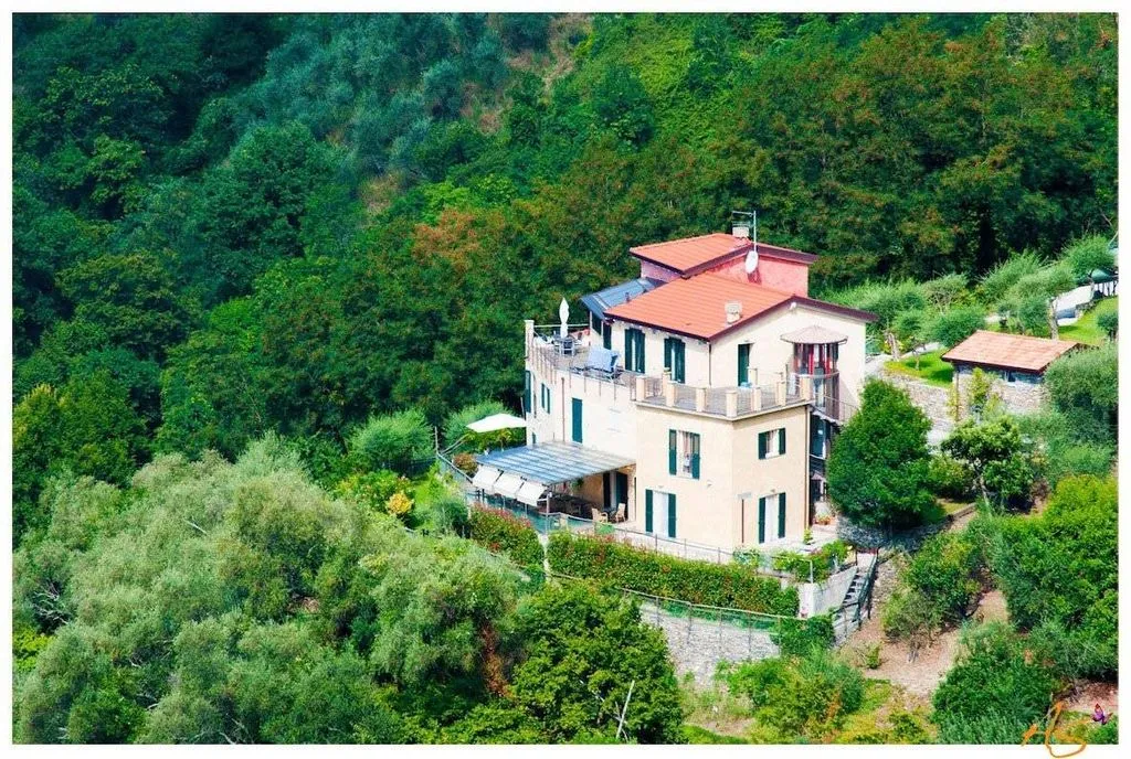 Vue aérienne - Historic Luxury Hotel with Panoramic Views in Carasco