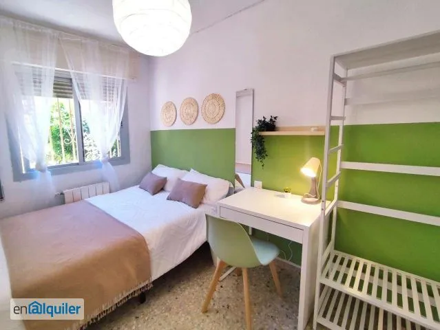 Bedrooms - Apartment with Terrace in Granada