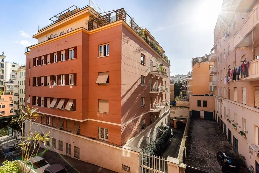 Välivaade - Luxury Flat with Balcony in Rome's Trieste