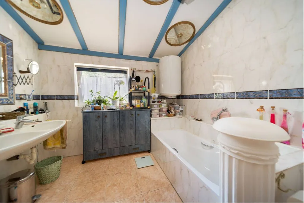 Salles de bain - Detached House with Bay Views in Rabós