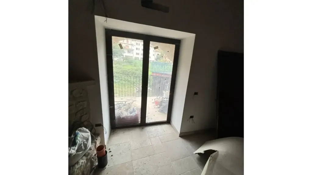 Esik - Rustic Villa Apartment in Mendicino