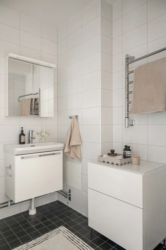 Bathrooms - Apartment with West-Facing Balcony in Sundbyberg