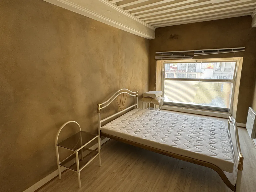 Camere da letto - Typical 3-Bed Flat with Theatre View in Croix Rousse