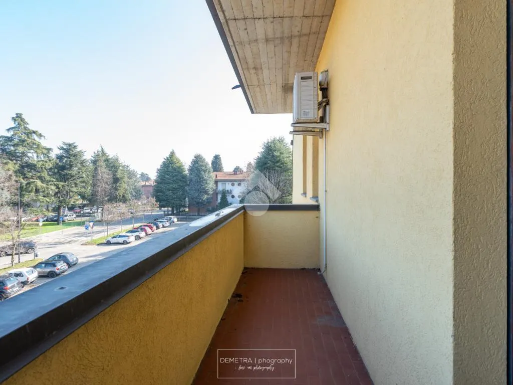 Balcon - Two-Level Attico with Terraces in Vignola