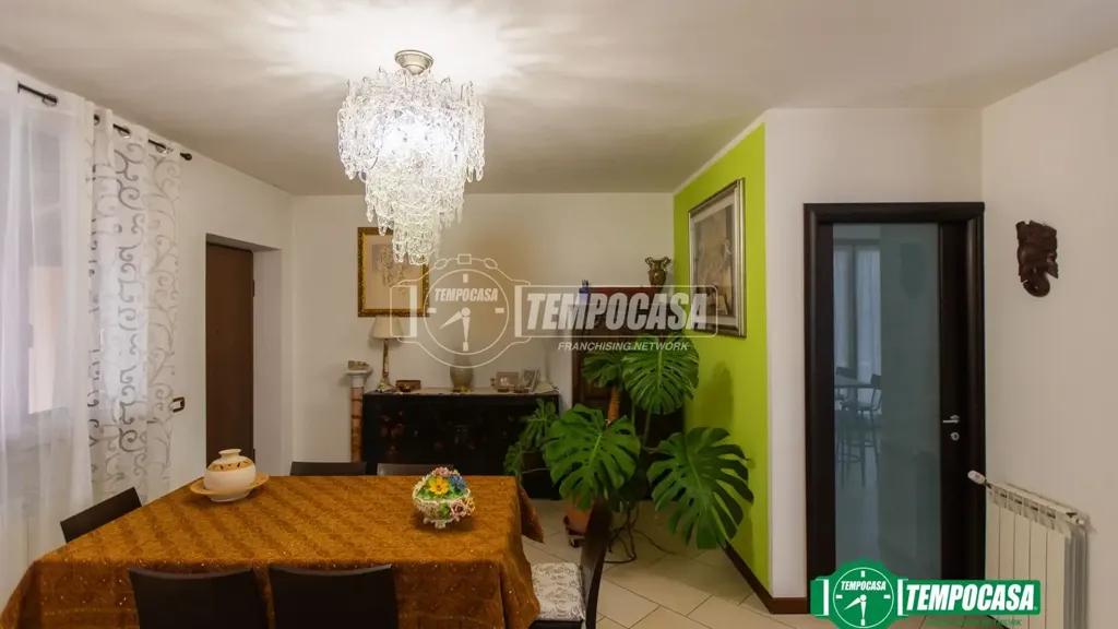 Salle à manger - Semi-detached Villa with Garden in Caltignaga