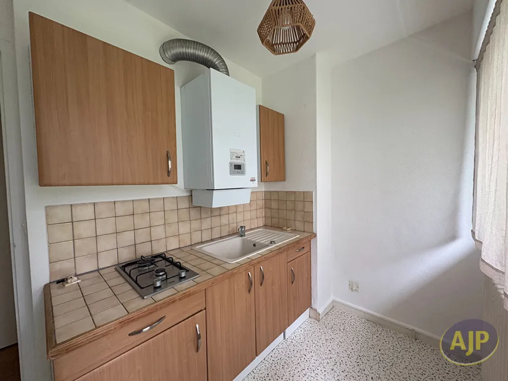 Cuisine - Studio avec Balcon et Cave à Nantes