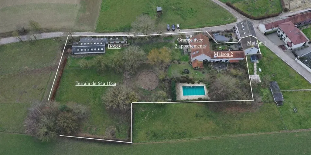 Vista aerea - Complex with Pool in Opprebais