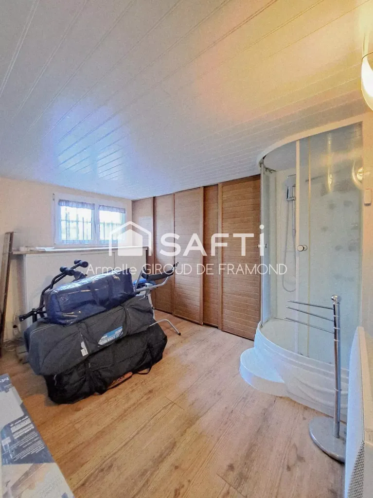 Chambres - Maison avec Piscine et Jacuzzi à Saint-Bernard