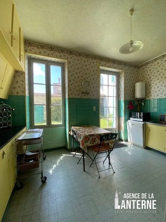 Kitchen - Luxury House with Garden in Saint-Pierre-d'Oléron