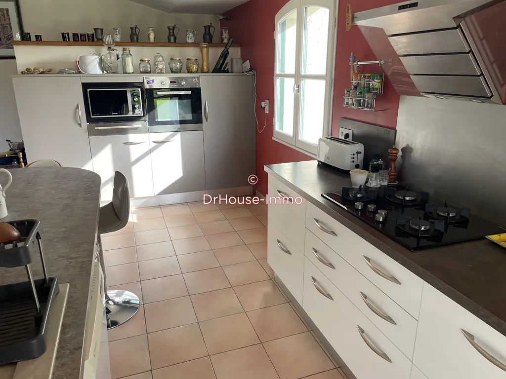 Cuisine - Maison avec Jardin Paysager à Mansle