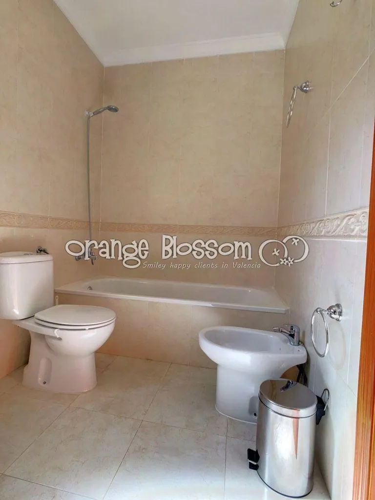 Vannitoad - Detached Villa with Sea Views in Ador