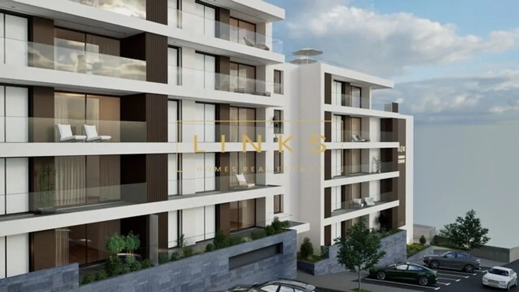 Esterno - Luxury Apartment with Rooftop Pool in Estreito