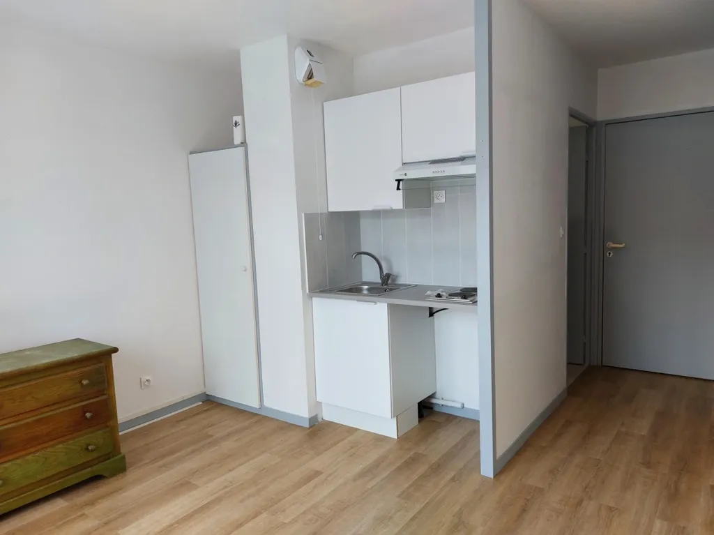Cucina - Studio with Parking in Talence Bagatelle