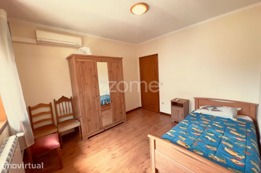 Schlafzimmer - Geminated House with Garage in Chaves Centre