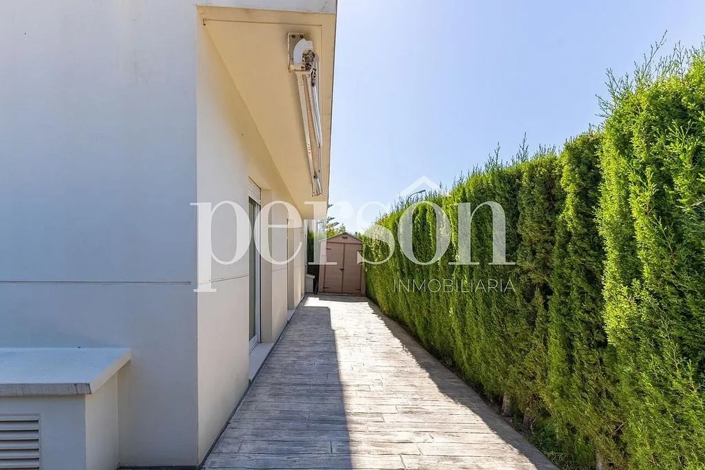 Jardin - Apartment with Pool and Terrace in El Verger