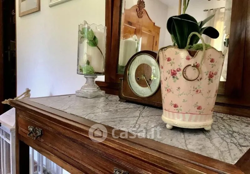 Esik - Semi-Independent Villa with Garden in Ancona