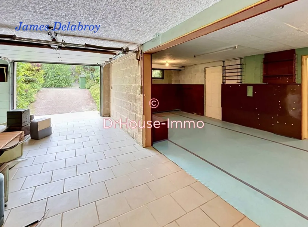 Garage - Maison Individuelle au Calme avec Jardin à Saint-Acheul