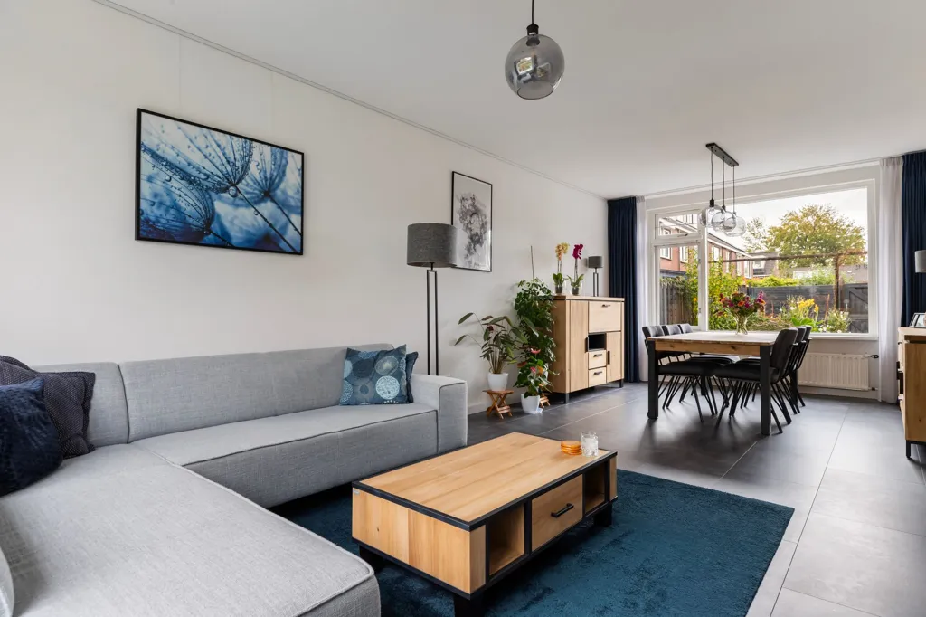 Soggiorno - Energetically Efficient Semi-detached House with Garden in Gouda