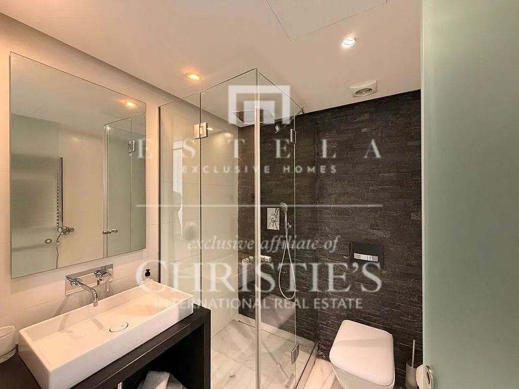 Vannitoad - Penthouse with Pool in Marina Botafoch, Ibiza