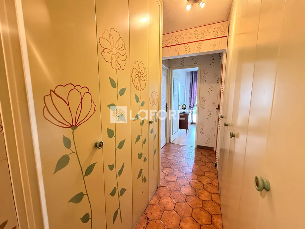 Entrée - Appartement avec Vue Dégagée aux Mureaux