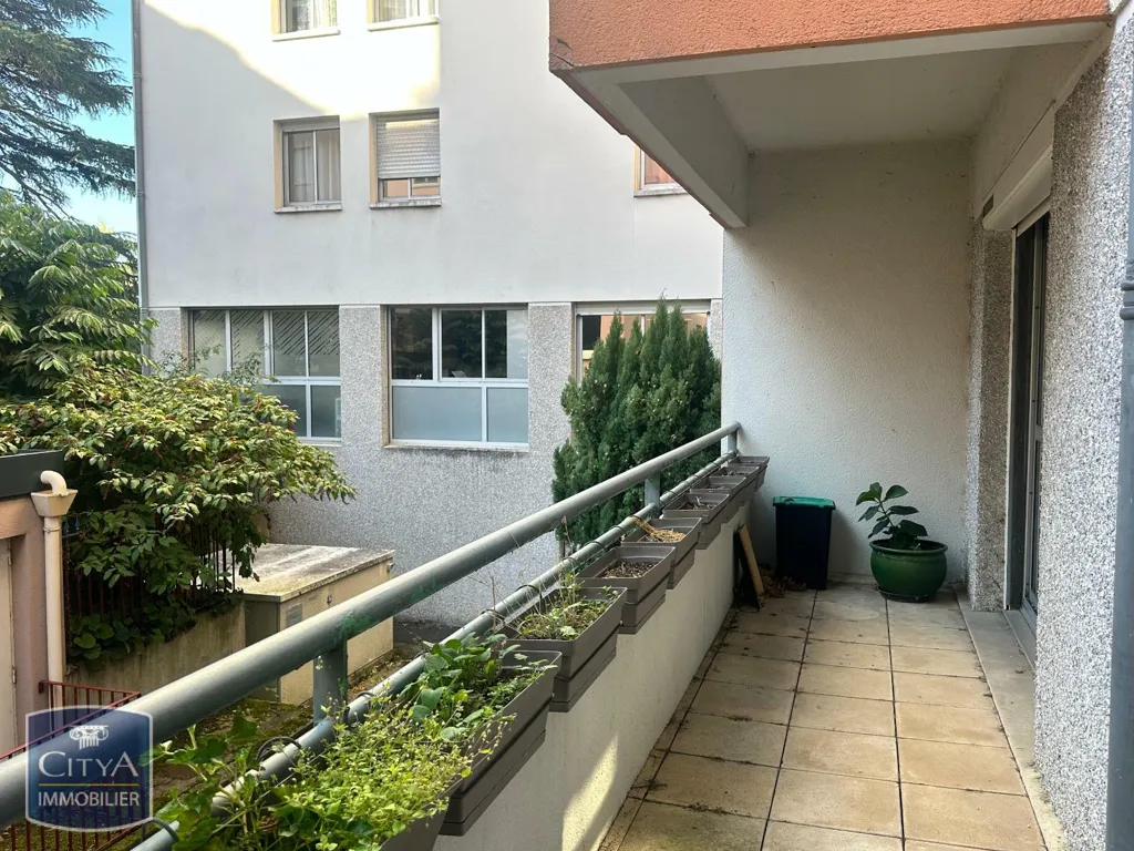 Balcon - Appartement Lumineux avec Balcon à Périgueux