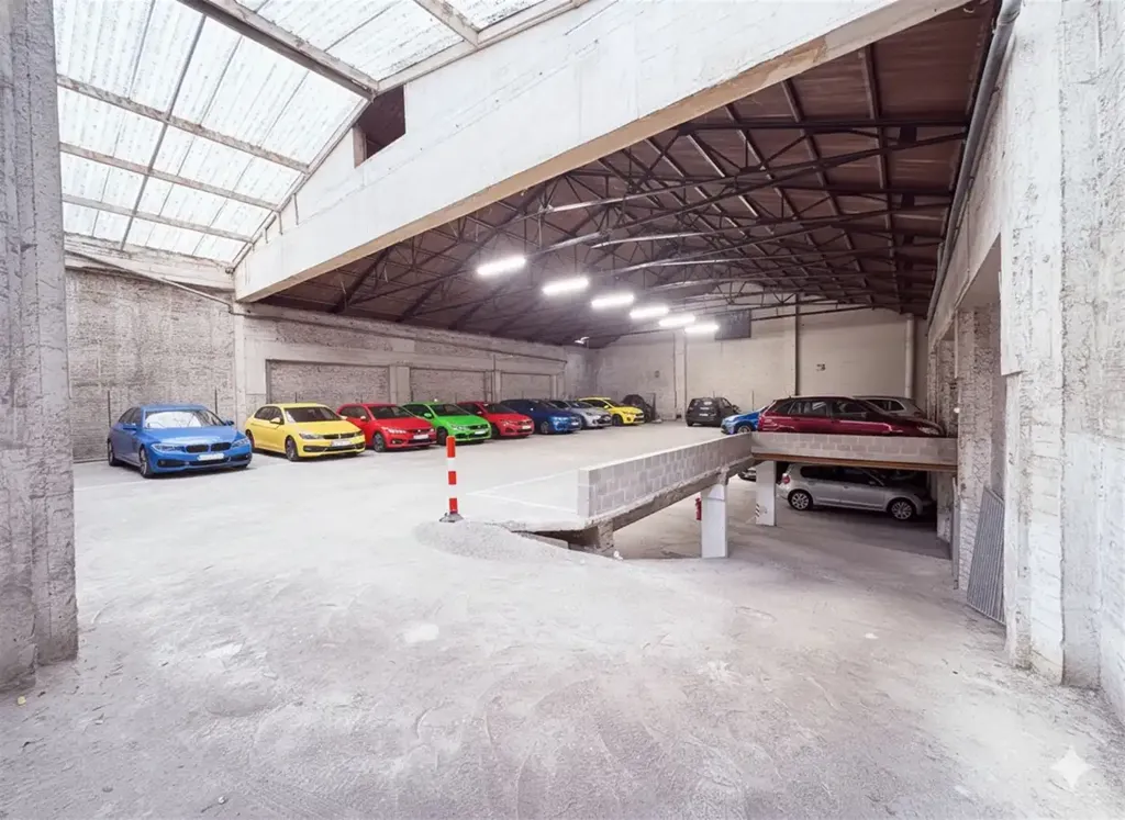 Garaaž - Parking Space on Upper Floor in Urban Area