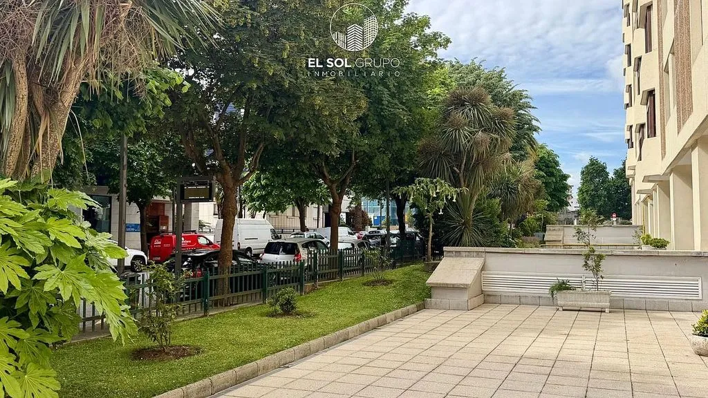 Balcon - Apartment with Garden View in Gijón