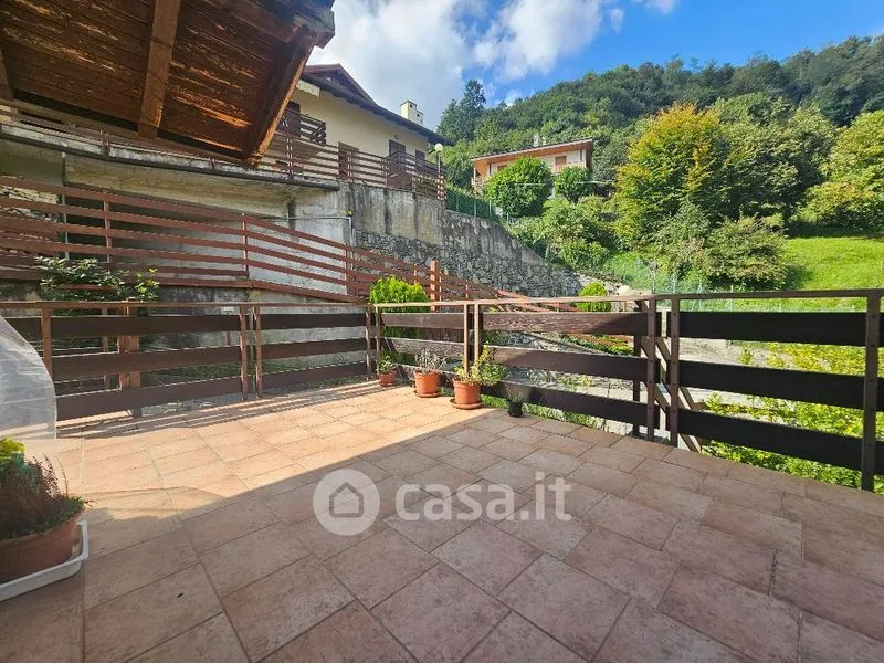 Terrass - Partially Mansarded Trilocale with Terrace in Rota d'Imagna
