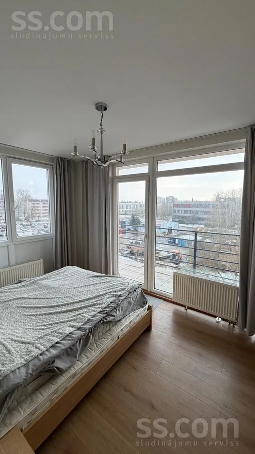 Appartement 3 pièces à Rīga
